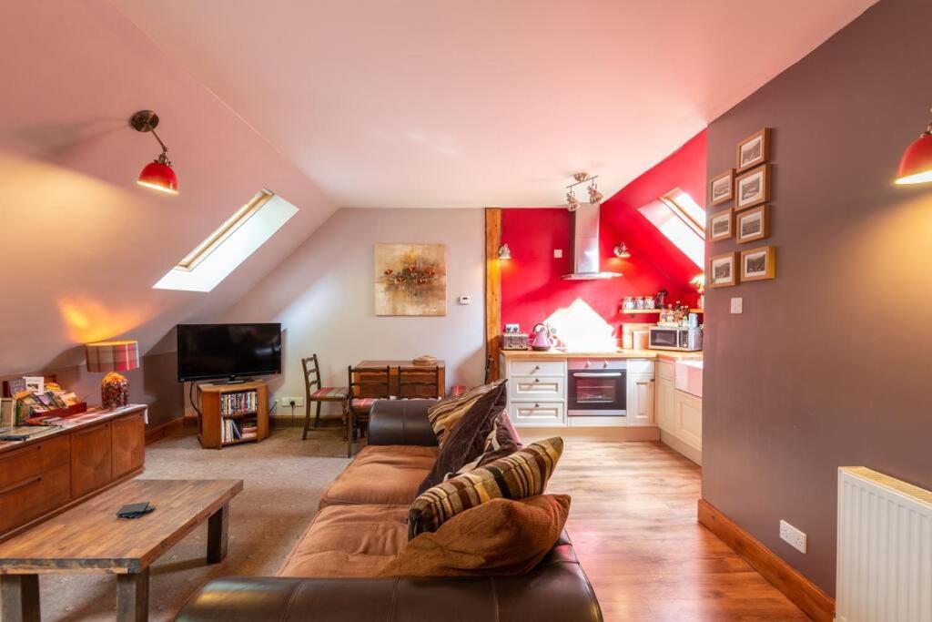 The Beeches Studio, Highlands Of Scotland Newtonmore Bagian luar foto