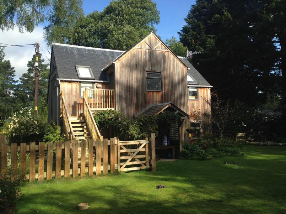The Beeches Studio, Highlands Of Scotland Newtonmore Bagian luar foto