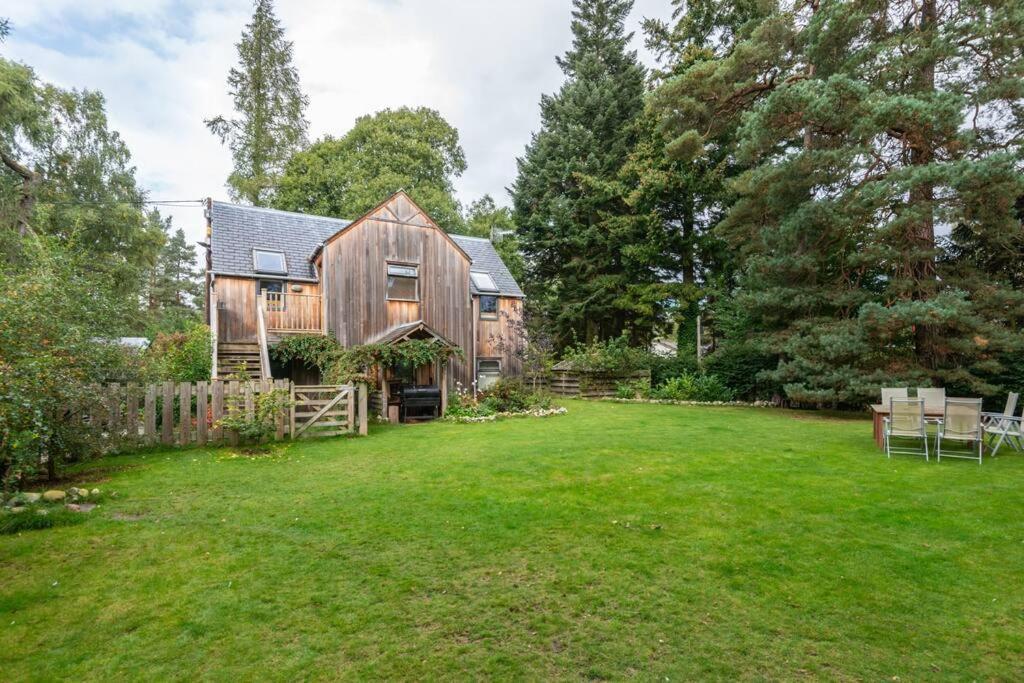 The Beeches Studio, Highlands Of Scotland Newtonmore Bagian luar foto