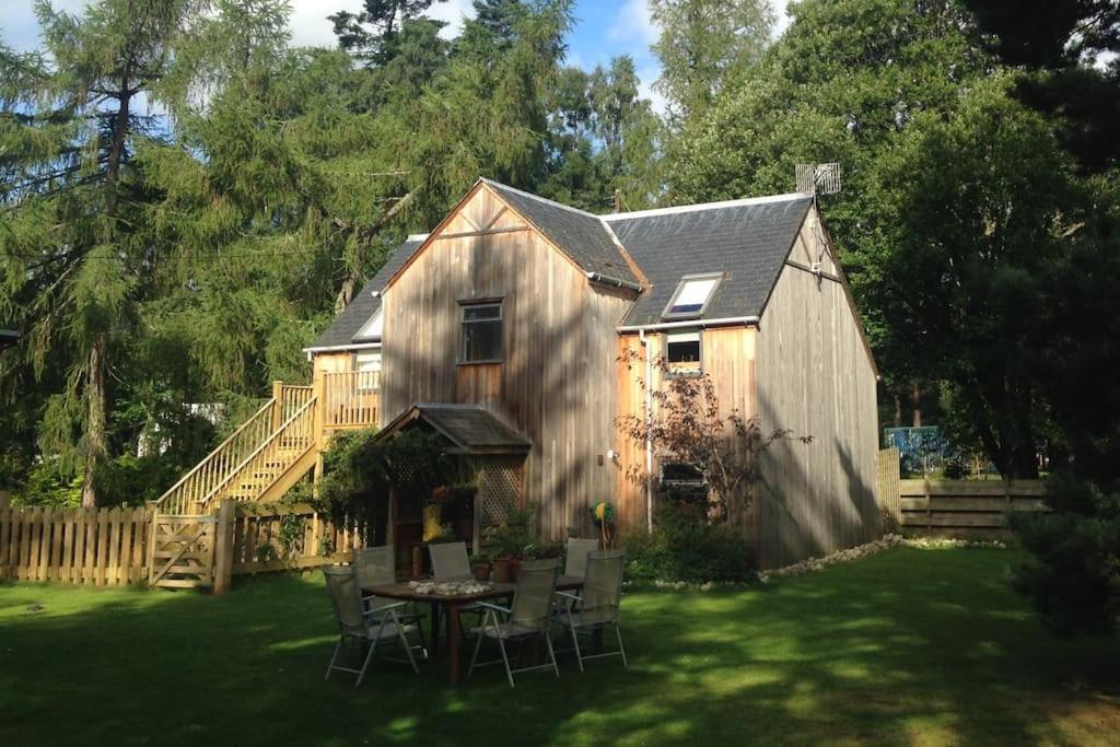 The Beeches Studio, Highlands Of Scotland Newtonmore Bagian luar foto